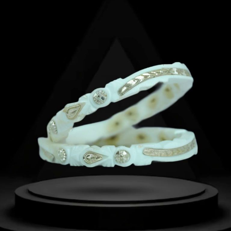AI-Generated Rotated Bangles Images/Videos | vivago.ai